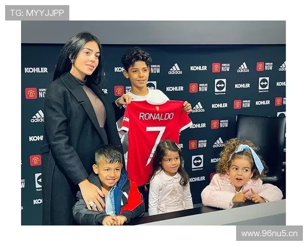 太阳报曝杰斯公司签曼联三青训